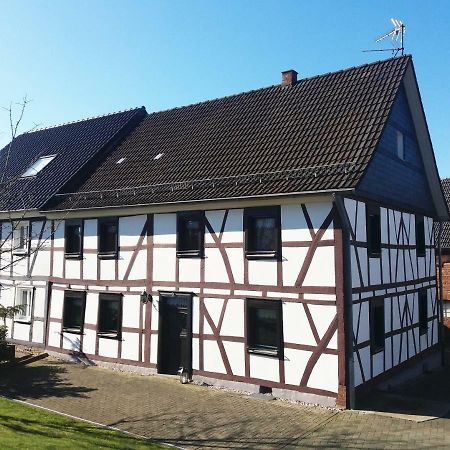 Graefrath Gaestehaus Neunkirchen-Seelscheid Neunkirchen  Extérieur photo